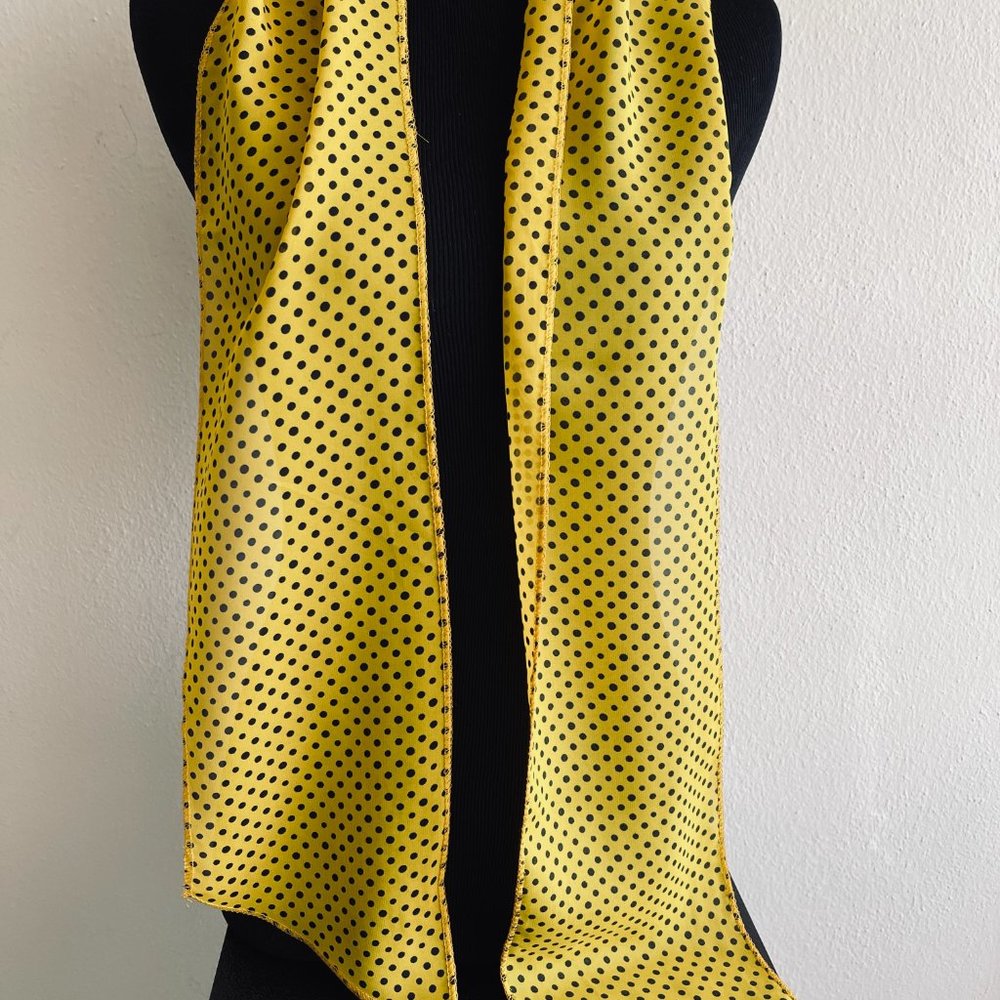 Lot of 4 silk scarves yellow/green//red/blue silk - Picture 10 of 12
